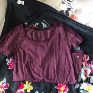 Lululemon T shirt